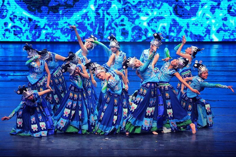 海南海口三亚舞蹈水姑娘