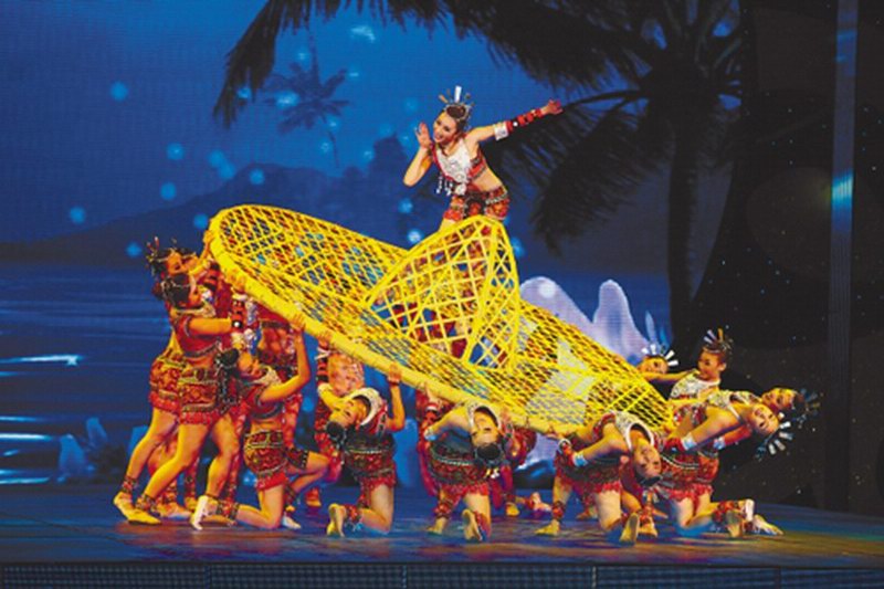 海南民俗舞蹈万泉河水