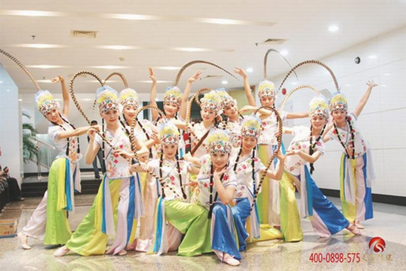 海南海口三亚舞蹈《俏花旦》