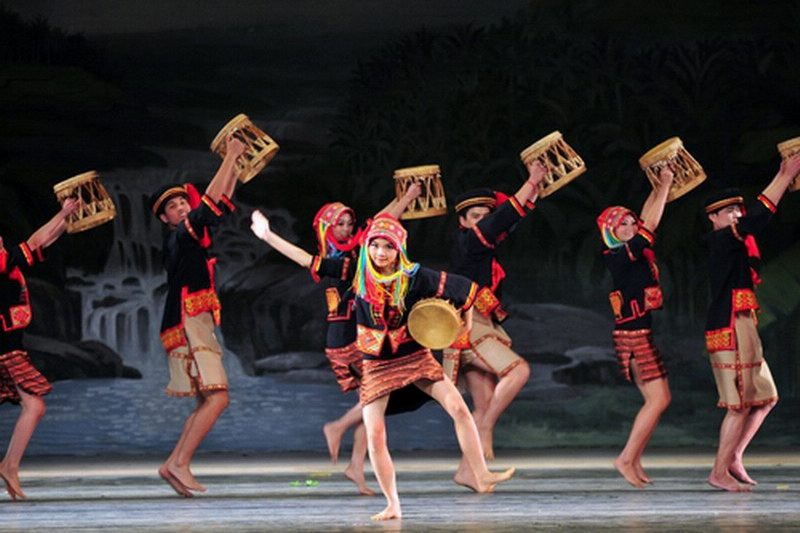 海南黎鼓庆丰收