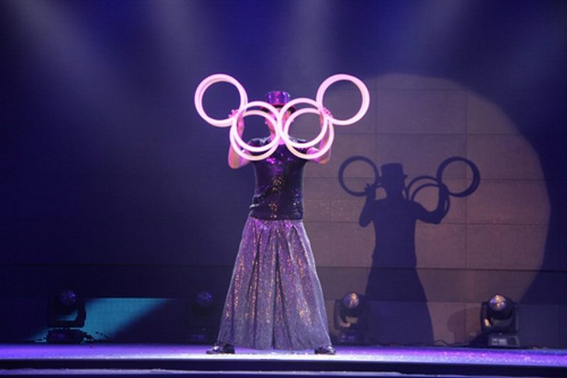 海南海口三亚魔环秀表演