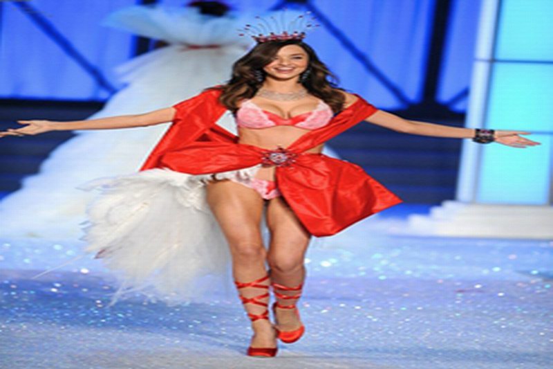 海南外籍维多利亚的秘密内衣秀