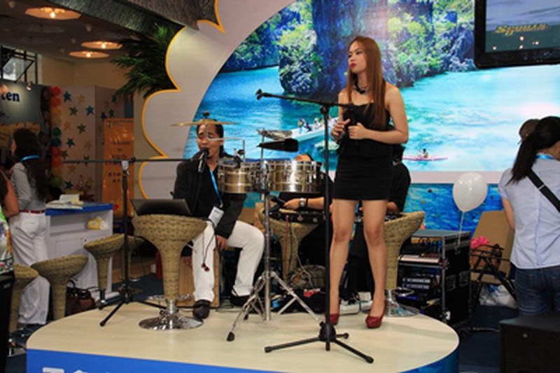 海南海口三亚外籍菲律宾乐队提供