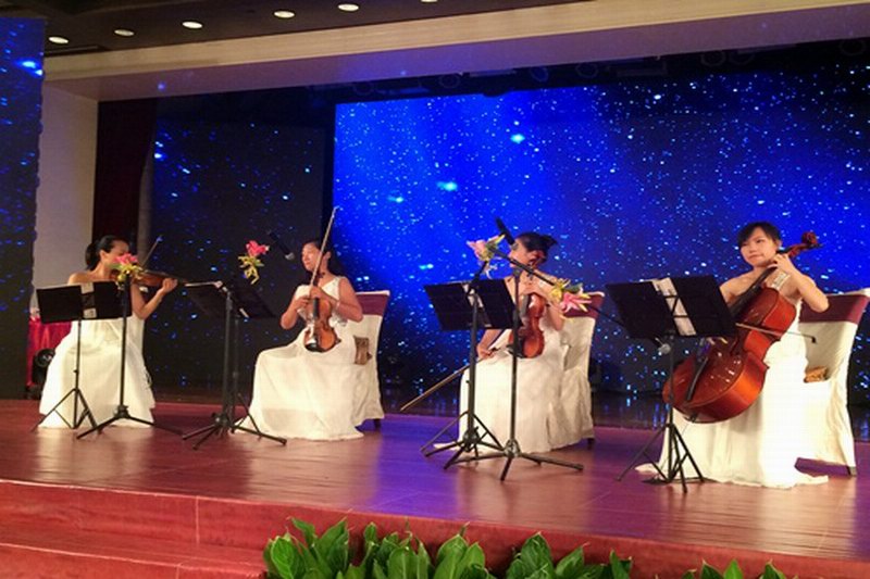 联塑28周年庆典在海口观澜湖举办