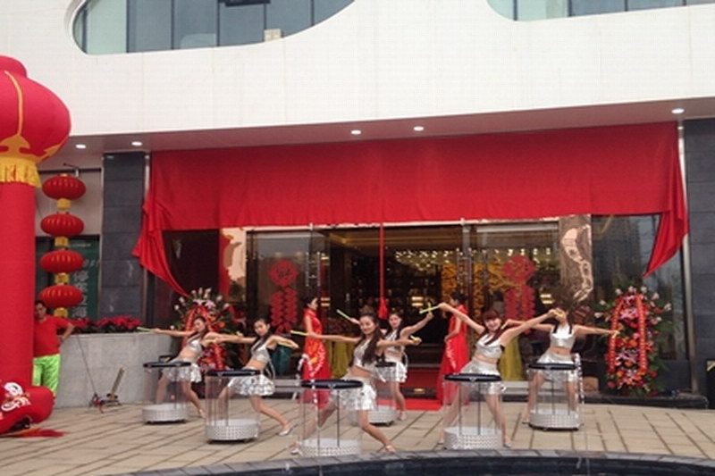 海口喜盈门销售中心开业